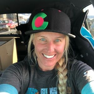 Meet your Posher, Courtnay